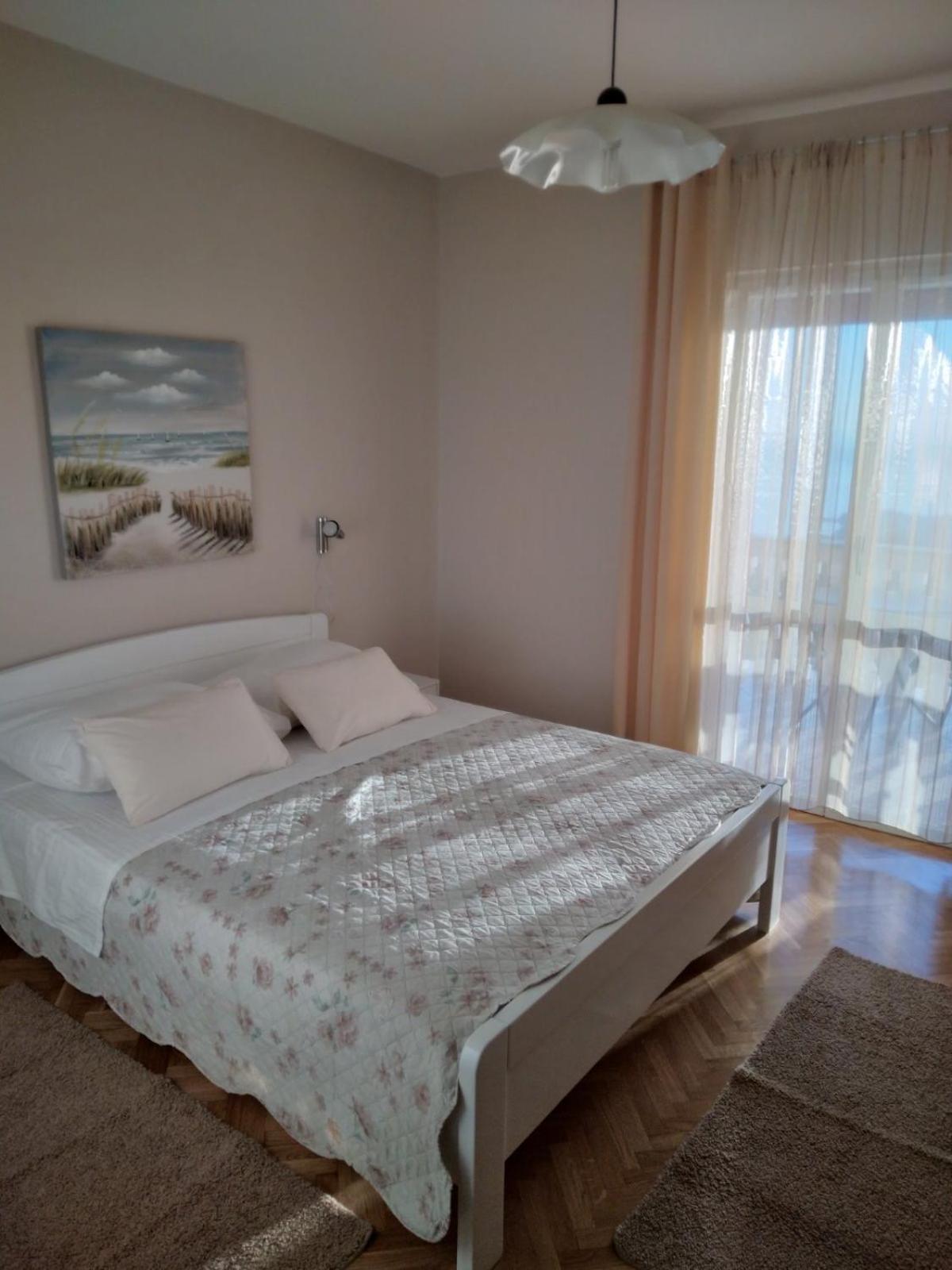 Apartments Panorama View Zeljko Scerbe Mundanije ภายนอก รูปภาพ